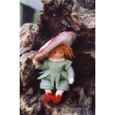 A43100 Набор для шитья вальдорфской куклы Мальчик-гриб, De Witte Engel, Нидерланды