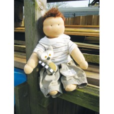 A71300 Набор для шитья вальдорфской куклы Мальчик Люк, De Witte Engel, Нидерланды