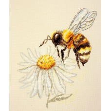 Набор для вышивания Пчела 20 х 25 см МАРЬЯ ИСКУСНИЦА 03.015.09