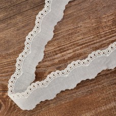 Шитье-вышивка на батисте, 20 мм, цвет белый