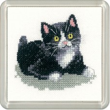 Набор для вышивания Чёрно-белый котёнок 6,5 x 7 см HERITAGE CFBW1259A