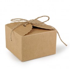 Коробка картонная с джутовым бантом