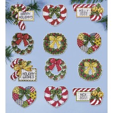 Набор для вышивания елочных украшений Маленькие рождественские украшения 9 х 10 см DESIGN WORKS 1659