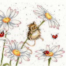 Набор для вышивания Daisy Mouse (Ромашковая мышка) 26 х 26 см Bothy Threads XHD80