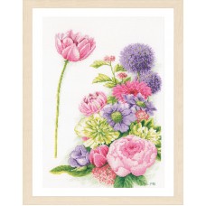 Набор для вышивания Floral cotton candy   32 х 48 см LANARTE PN-0196208