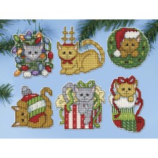 Набор для вышивания елочных украшений Рождественские котята 7 х 7 см DESIGN WORKS 5917