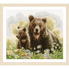 Набор для вышивания Bears in the woods   45 х 34 см LANARTE PN-0194788