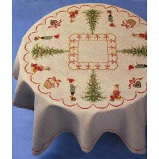 Набор для вышивания: Рождественская скатерть 130 x 130 см OEHLENSCHLAGER 43370