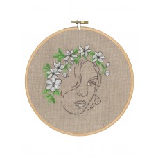 Набор для вышивания Flowers in the hair 18 см PERMIN 13-5453