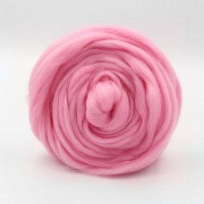 Шерсть для валяния ТРО Гребенная лента (100%полутонкая шерсть) 100г цв.0011 ярк.розовый