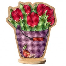 Набор для вышивания сувенира на твердой основе ДИВНАЯ ВИШНЯ  ВВ-62 Тюльпаны 7,3х8,5 см