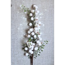 Новогодний декор веточка с ягодками и боярышником цвет белый, длина 60 см(без вставки-палочки 30 см)